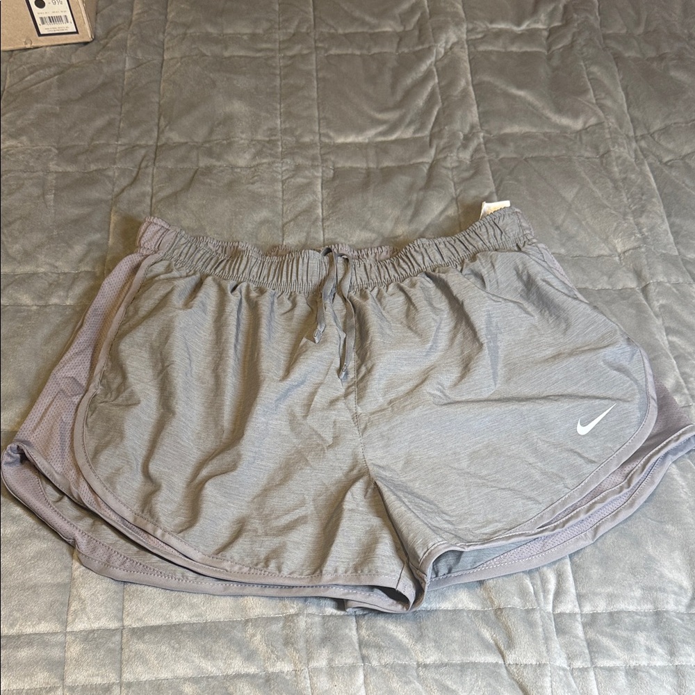 Nike Women's Light Gray Athletic Shorts